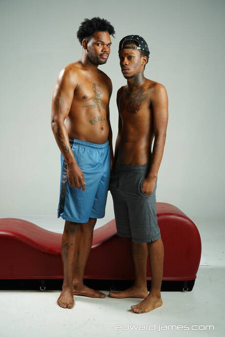 Edward James: Tough guy Phoenix and stud Unlimited Creamz have a good oral sex