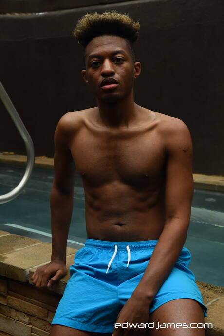 Muscular Hakunabad and hunky guy Marcus Cooper sucking and fucking each other in the pool