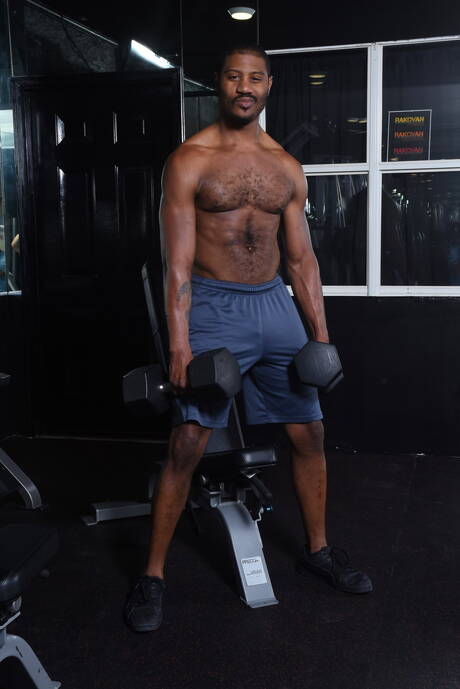 Pretty american guys hairy stud Adonis Couverture and beefcake Parker Payne in hard anal sex