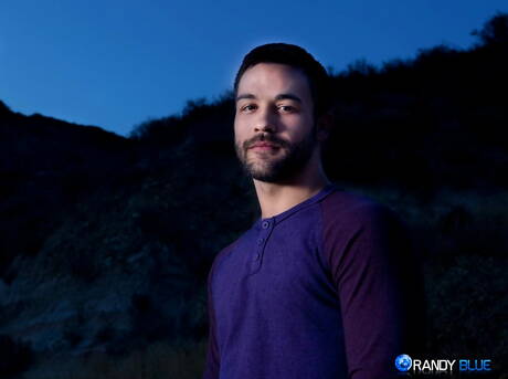 Nasty buddies Cameron Marshall, Ian Parker and Jordan Levine have 3some anal sex outside