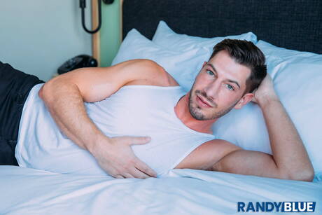 Znani Amerykanie, kudłaty ogier Jack Aries i umięśniony Jordan Starr uprawiali ze sobą seks