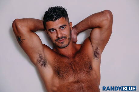 Die muskulösen Amerikaner Carter Collins und Lobo Careirra lutschen und ficken sich gegenseitig