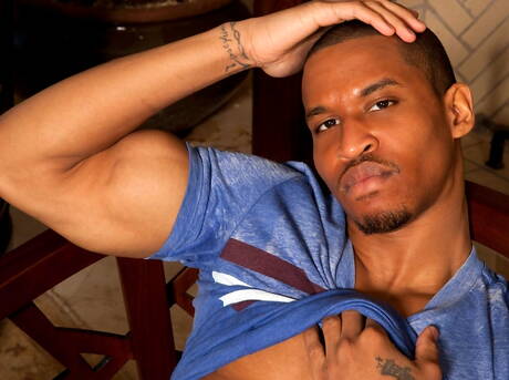 Black strong bull Jackson Kale jack off his cock