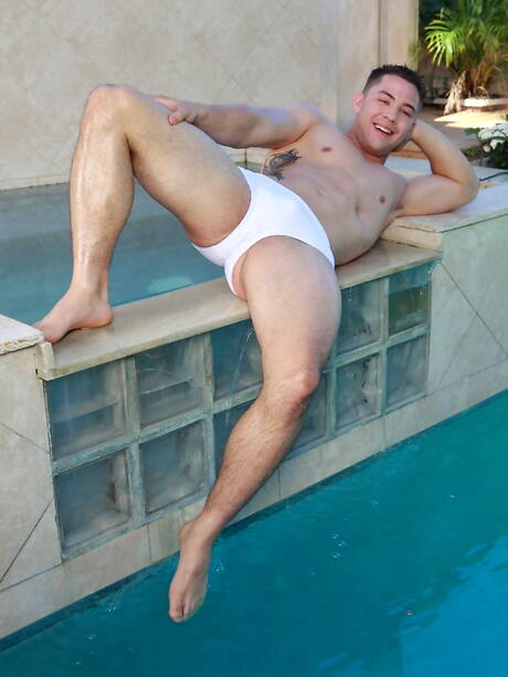 Hot american guys bodybuilder Caleb Strong and bull Patrick Dunne banged each other at pool