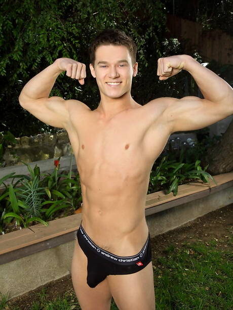 Two american boys muscular Chip Tanner and muscular Ryan Rockford in hot anal sex outdoor