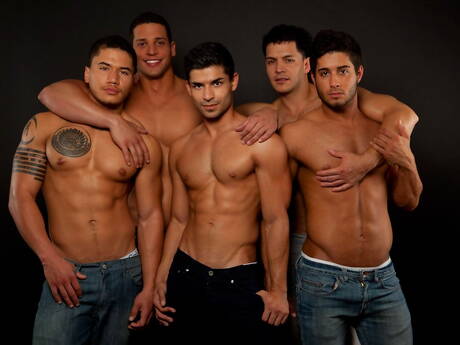 Dante, Diego Sans, Jorge Fusco, Nicco Sky, Raphael in una scena bollente di sesso orale e anale