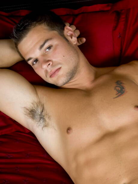 猛男卡特·斯科特手淫