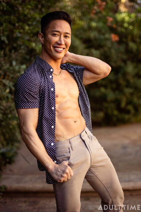 Adult Time: Shameless guys Caden Jackson, Jkab Ethan Dale and Brogan in hot threesome anal sex outdoor