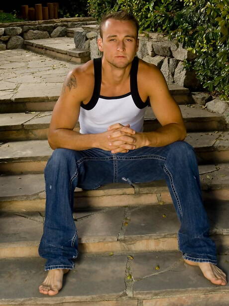 Les beaux garçons américains costauds Derrek Diamond et l