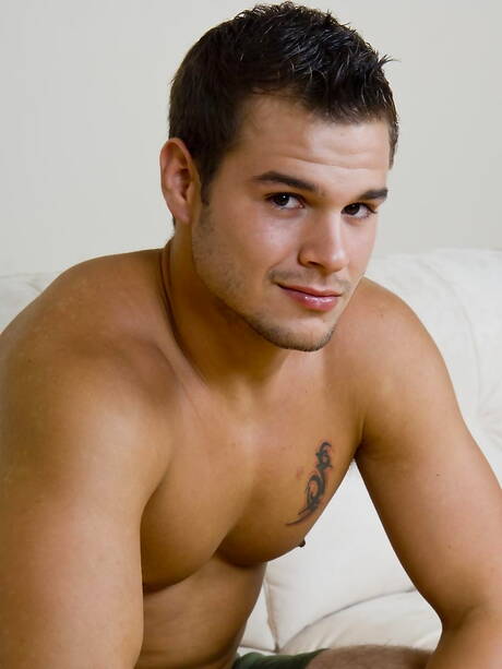 身材健美的Carter Scott手淫