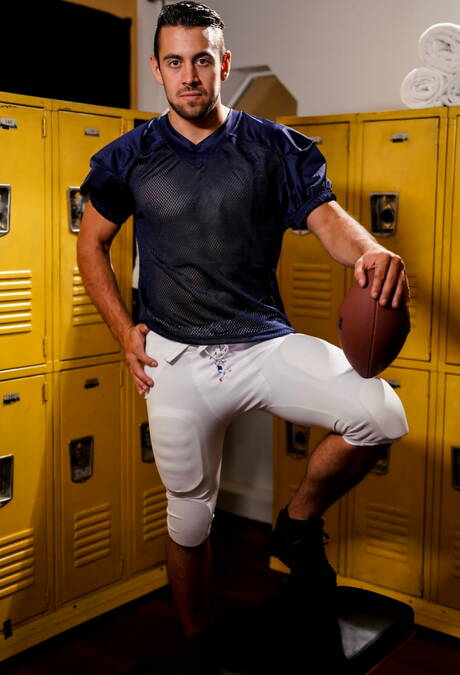 Hot guys Dante Colle, Michael Boston and Killian Knox sucking and fucking each other