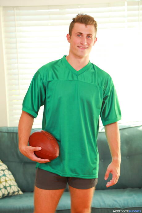 Next Door Studios: Hot american dudes gorgeous dude Trevor Harris and beautiful guy Kam Stone fuck after dick sucking