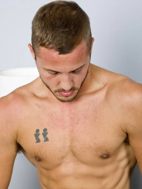 Husky guy Gabriel Shams playing with cock