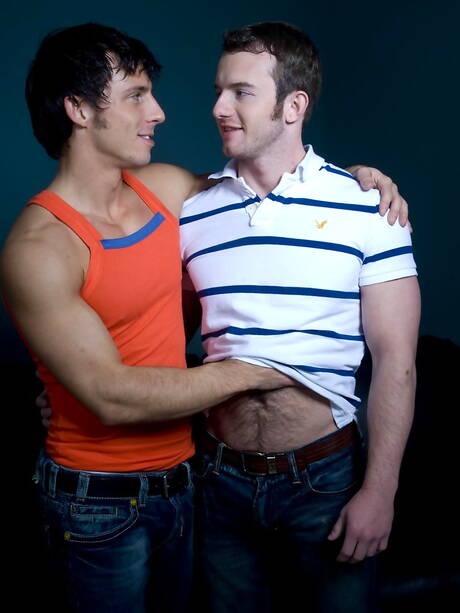 Nice american boys sexy buddy Gage Wilson and attractive dude Reese Rideout have a good oral sex