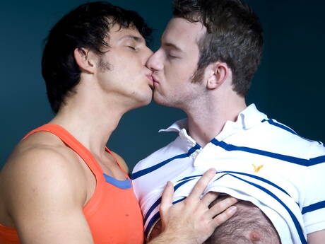 Nice american boys sexy buddy Gage Wilson and attractive dude Reese Rideout have a good oral sex