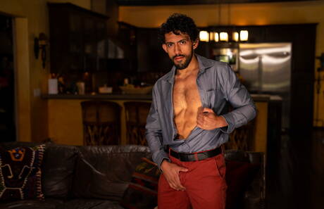 Les copains torrides Zeno Rey, Des Irez et Drew Sebastian dans un trio torride