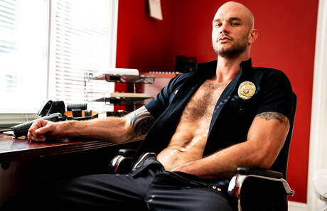 Amerikaanse pornoster Cliff Jensen en superster Aj Sloan in interraciale pikzuigscène