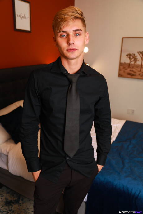 Aardige Amerikaanse kerels, gespierde Masyn Thorne en knappe jongen Ashton Silvers in harde anale seks