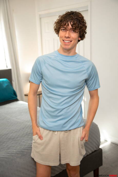 Next Door Studios: Cristiano and american well-built Andrew Delta have anal sex