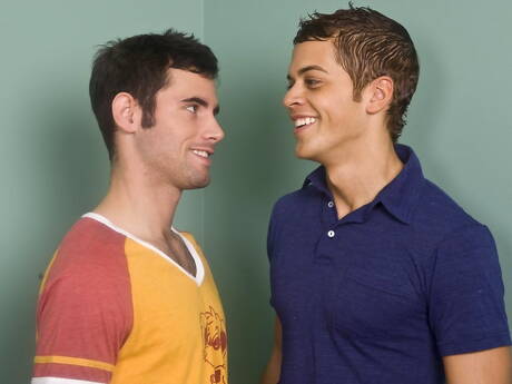 American bodybuilder Lucas Vick and hunky guy Ryan Brody in blowjob scene