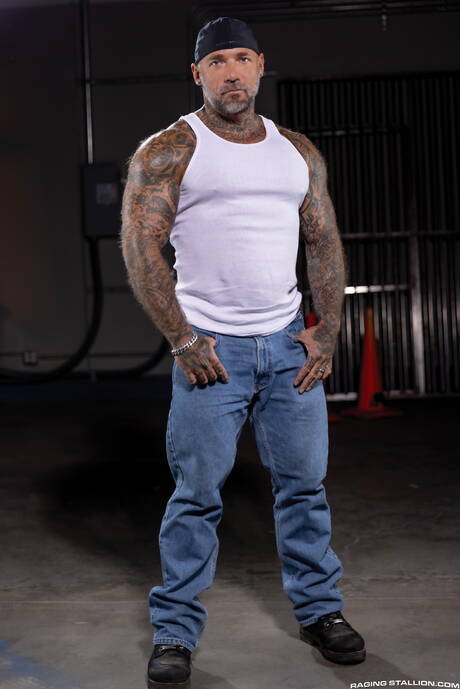 American muscular Bruce Jones and  Masculine Jason love each other