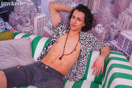 Il giovane Adam Shiner si masturba