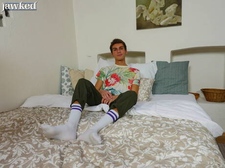 Young dude Theodore Wright undressing and showing hot butt