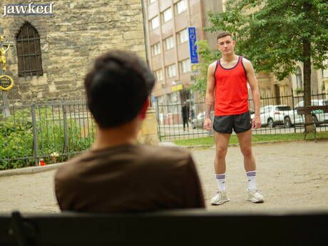 委內瑞拉小鮮肉Roman Capellini和捷克帥哥Simon在戶外激情肛交