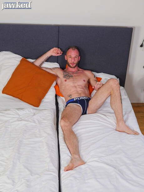 Ogier Guillaume Wayne prezentuje piękne ciało