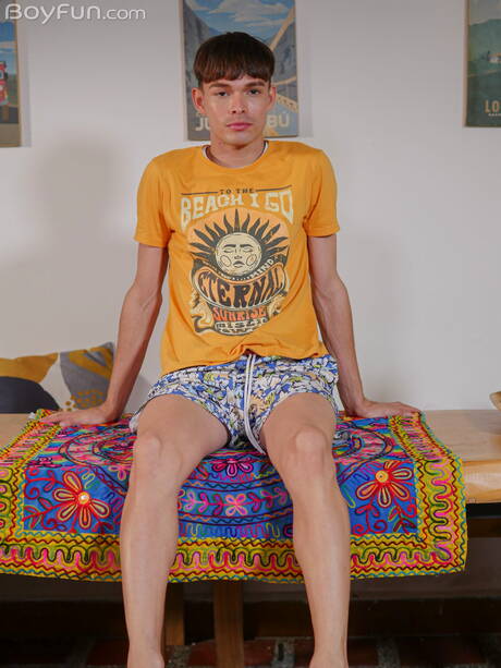 Pretty boy Jacob Buccella get naked and showing nice ass