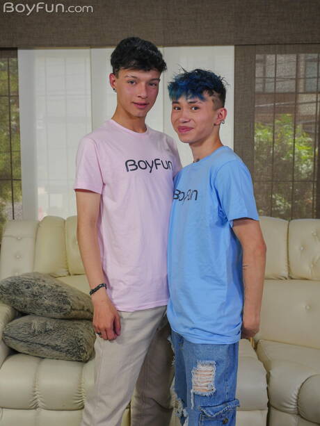 Boyfun: Beautiful boy Junior Jones and twink Sebastian Jed have a hot couple sex outdoor