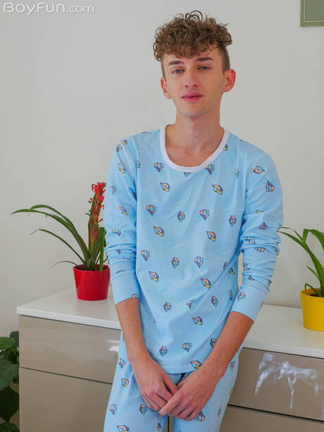 Twink John Crawford shows a beautiful body