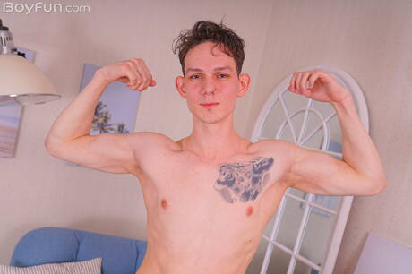 Twink Richard Stone hat ein Vergnügen