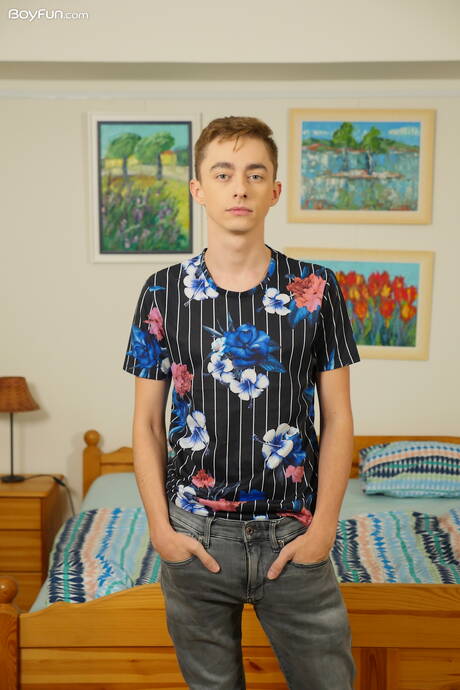 Twink Jack Flynn toont een perfect lichaam