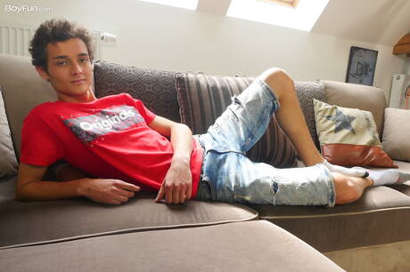 Pretty boy Alan Caine posing nude and showing nice ass