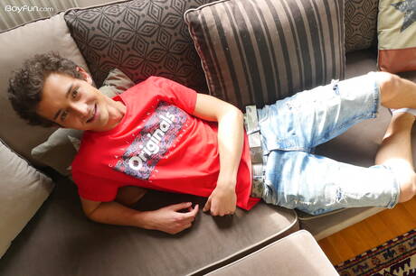 Pretty boy Alan Caine posing nude and showing nice ass