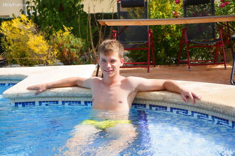 Hot twink Jacob Dolce posing nude in the pool