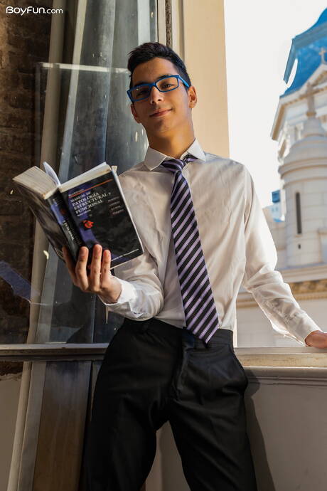 Latin hot twink Francis Gerard jerk off