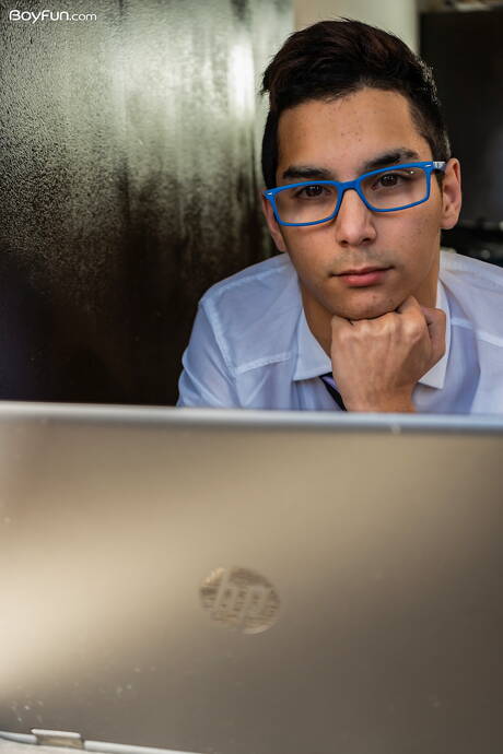 拉丁辣妹 Francis Gerard 手淫