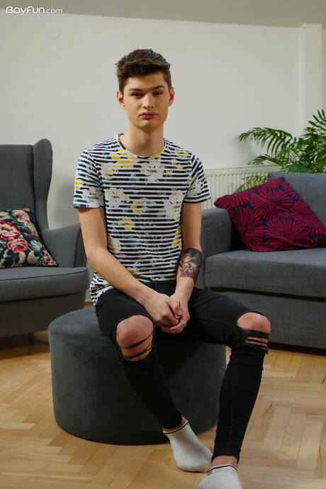 Beautiful boy Curtis Cameron shows a beautiful body