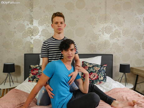 Czech stars twink Jacob Dolce and twink Johnny Walsh fuck ass after sucking