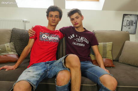 Two czech dudes young boy Alan Caine and beautiful boy Curtis Cameron in hard anal sex