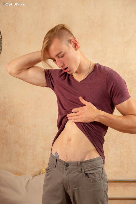 Young Casper Ivarsson shows a beautiful body