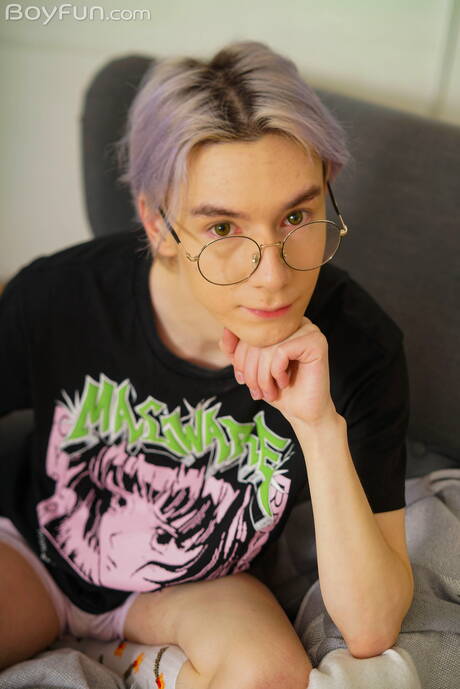 Boyfun: Young boy Karol Gajda wanking with sex toy