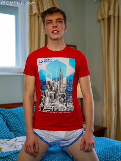 Boyfun: Hot twink Tony Milak posing nude and showing tight butt