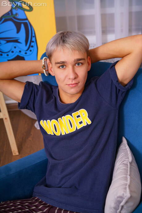 小男孩 George Hanskey 展現完美身材