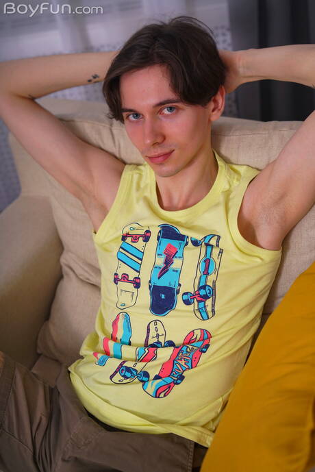 漂亮男孩 Jackie Sweet 享受快樂