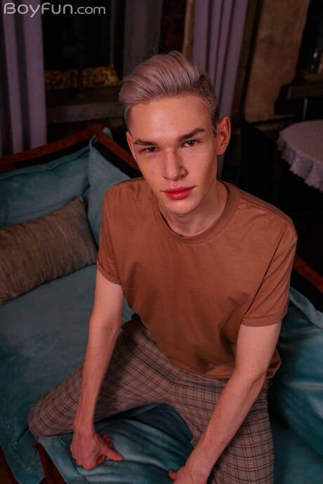 Hot twink German Friedman posing naked