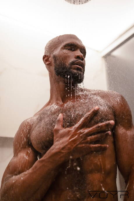 帥哥 Andy Rodrigues 和帥哥 Boe Jack 在浴缸裡操屁股