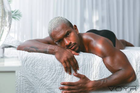 性感男模 Caio Rodrigues、Marcus Felix 和 Rodrigo Silva 激情三人肛交